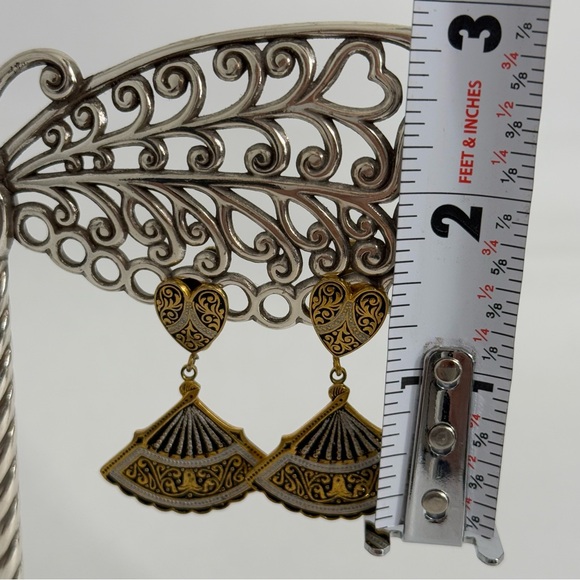 Vintage 1960s Spain Damascene Fan Link Bracelet and Screwback Earrings Set - Picture 10 of 12